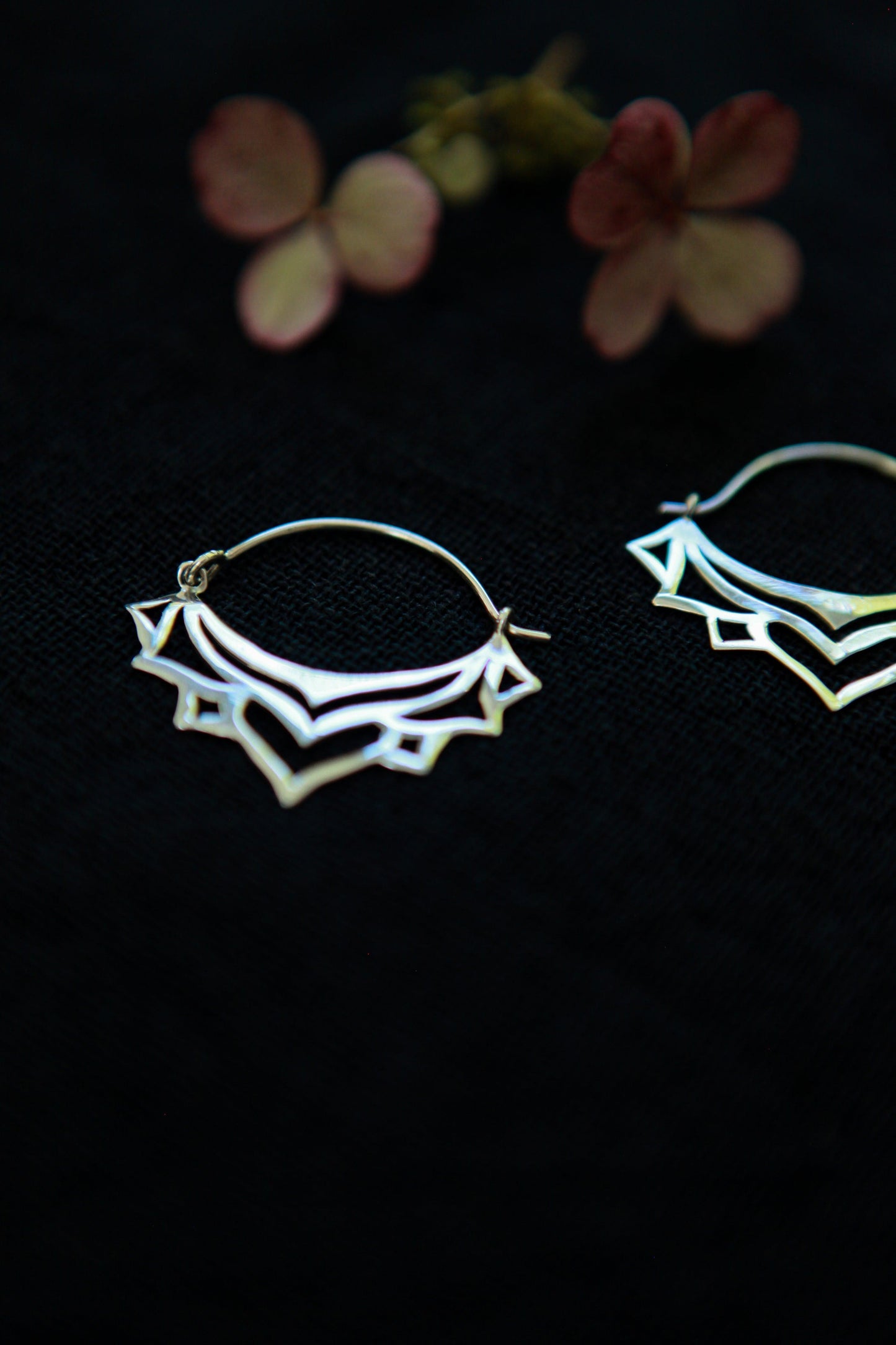 Medium Cutout Lotus Petals