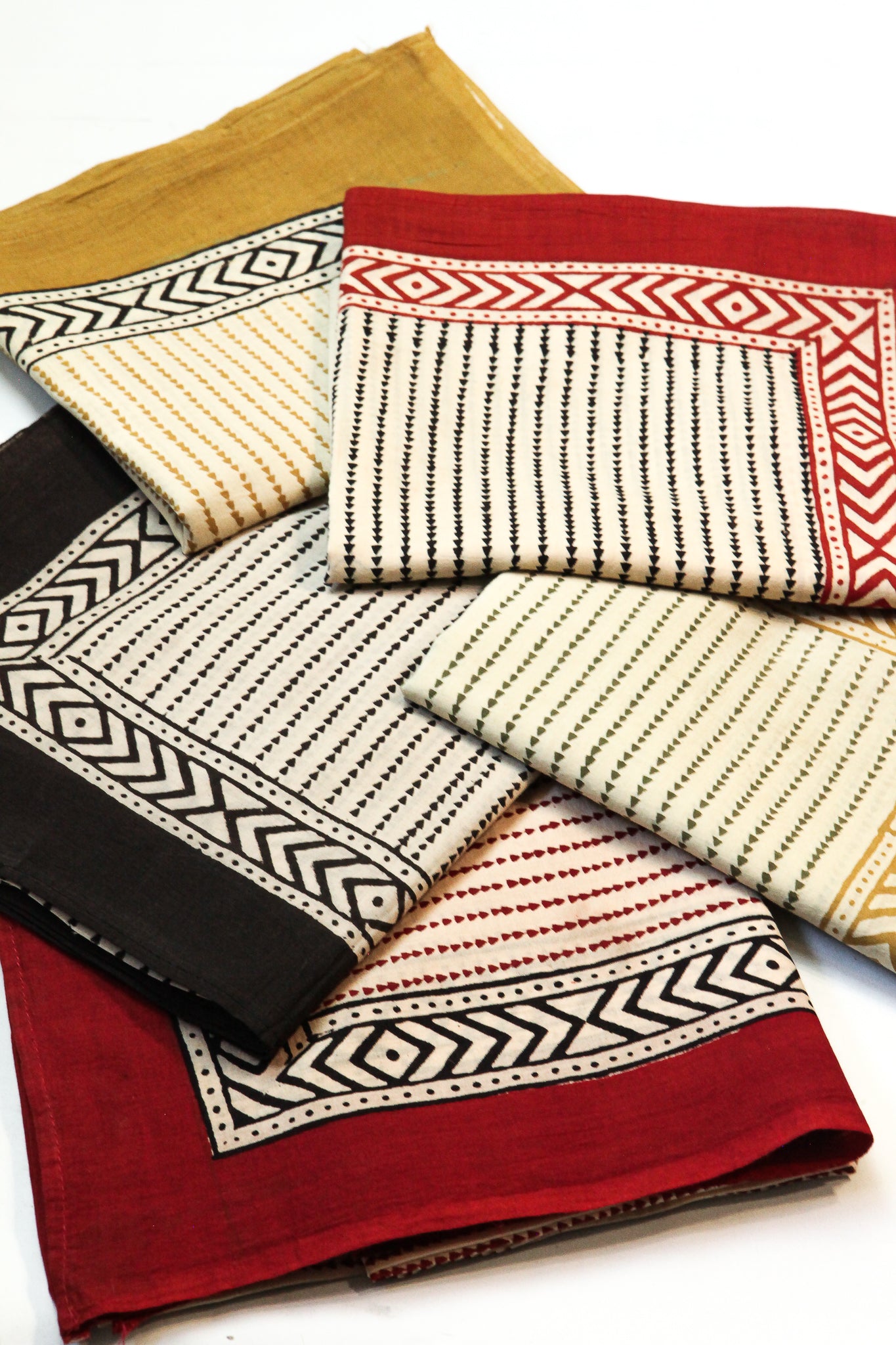 Tiny Triangular Cotton Scarfs - Be Deva